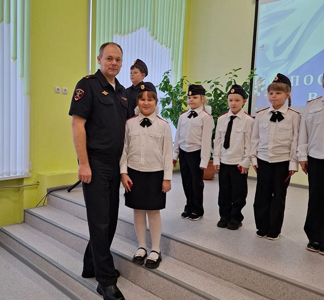 В Череповецком округе состоялось посвящение первоклассников в кадеты В Череповецком округе состоялось посвящение первоклассников в кадеты