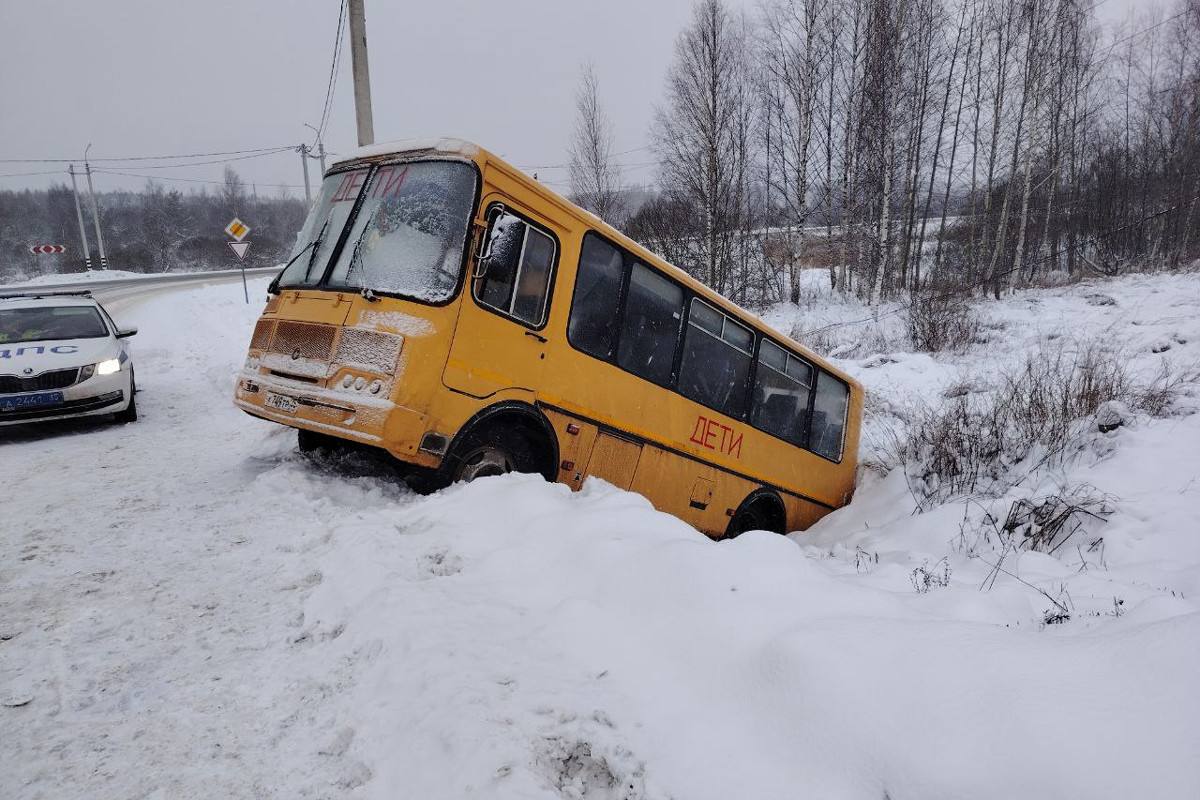 Стали известны подробности ДТП с автобусом, перевозившим череповецких школьников