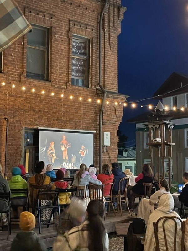 В музее кочегара в Устье будут работать сразу три молодежных лаборатории В музее кочегара в Устье будут работать сразу три молодежных лаборатории