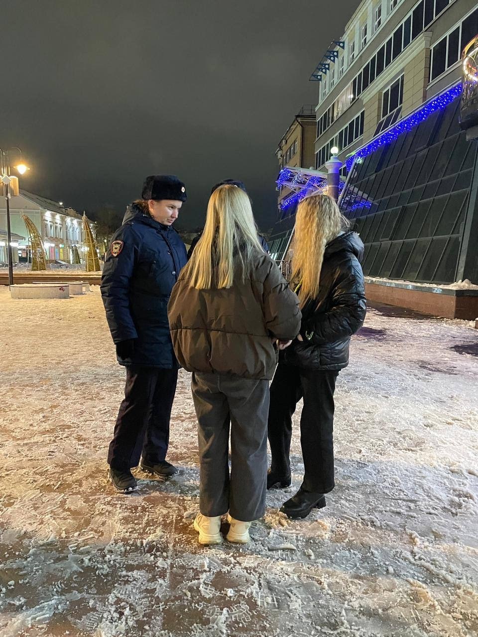 В Вологде полицейские провели профилактический рейд В Вологде полицейские провели профилактический рейд