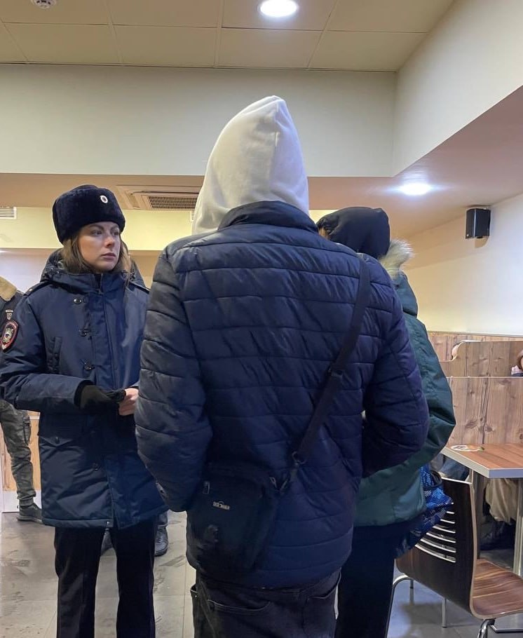 В Вологде полицейские провели профилактический рейд В Вологде полицейские провели профилактический рейд