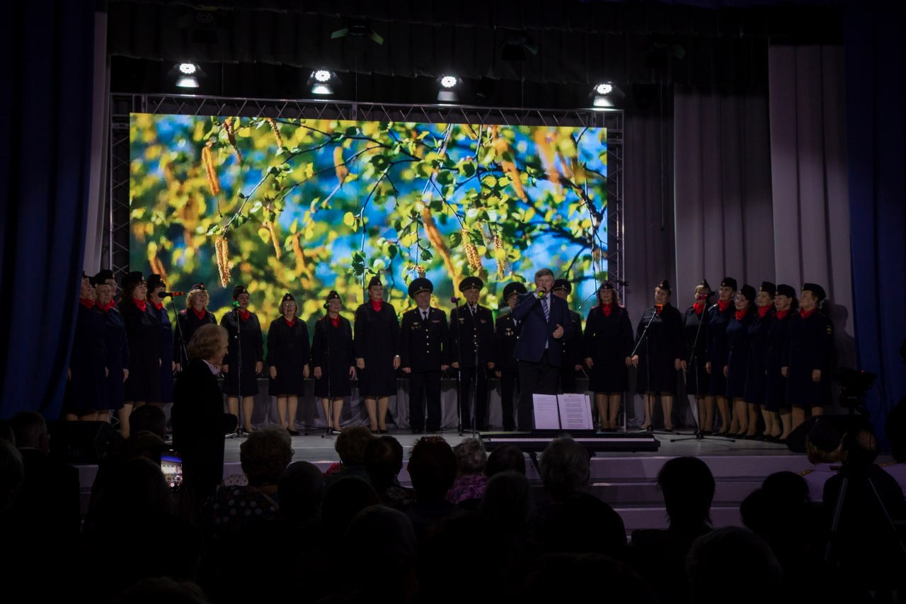 Хор ветеранов УМВД России по Вологодской области отметил свое 20-летие Хор ветеранов УМВД России по Вологодской области отметил свое 20-летие