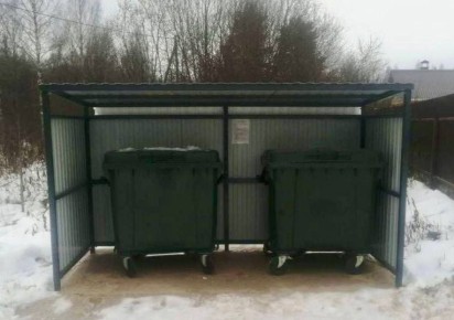 В результате принятых прокуратурой Усть-Кубинского района мер обеспечено надлежащее оборудование контейнерной площадки в с. Устье