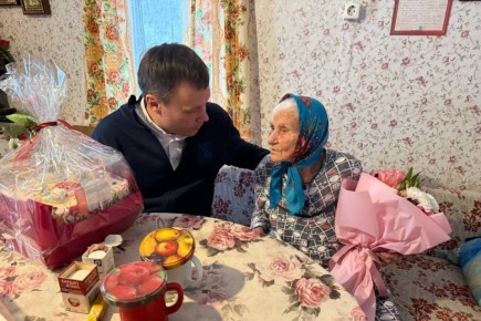 100 лет исполнилось жительнице Воскресенского сельского поселения Череповецкого округа Марии Григорьевне Власовой