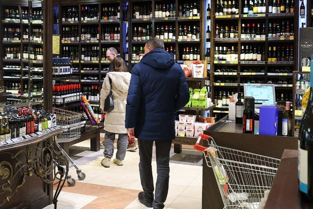 Вологодская область закрепила особый порядок продажи алкоголя в праздники