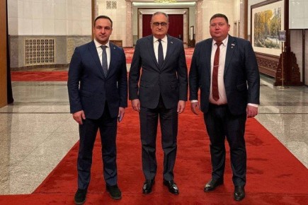 Депутат ЗСО, руководитель фракции «СПРАВЕДЛИВАЯ РОССИЯ», член постоянной международной рабочей группы по вопросам поддержки российско-китайского малого и среднего бизнеса Владислав Зворыкин принял участие в XII Форуме по...