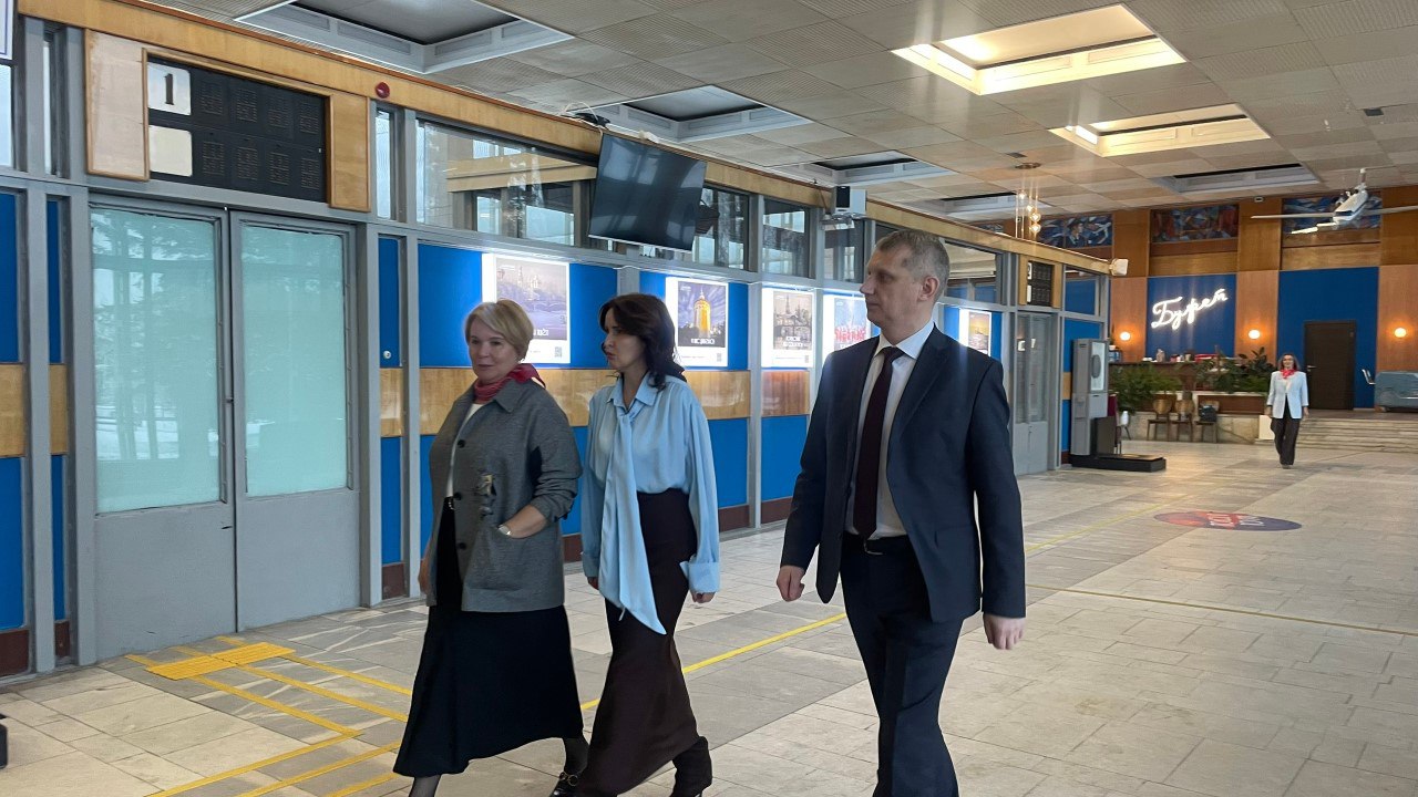 Антонина Фёдорова стала почетным гостем стратегической сессии Социального фонда России по Вологодской области Антонина Фёдорова стала почетным гостем стратегической сессии Социального фонда России по Вологодской области