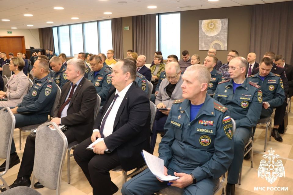 В Северо-Западном федеральном округе подвели итоги деятельности подсистемы РСЧС в 2025 году