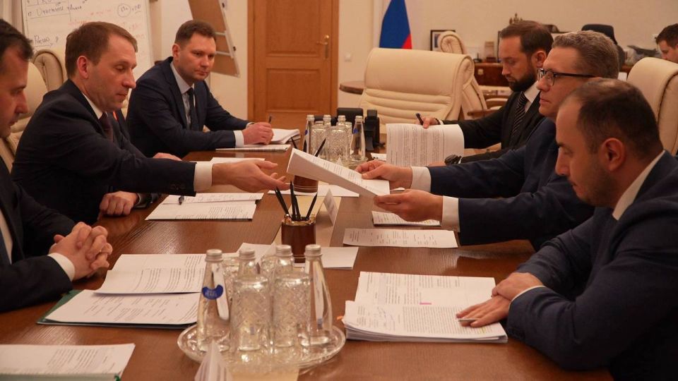 В Москве состоялась встреча губернатора Георгий Филимонов с министром природных ресурсов и экологии Российской Федерации Александром Козловым