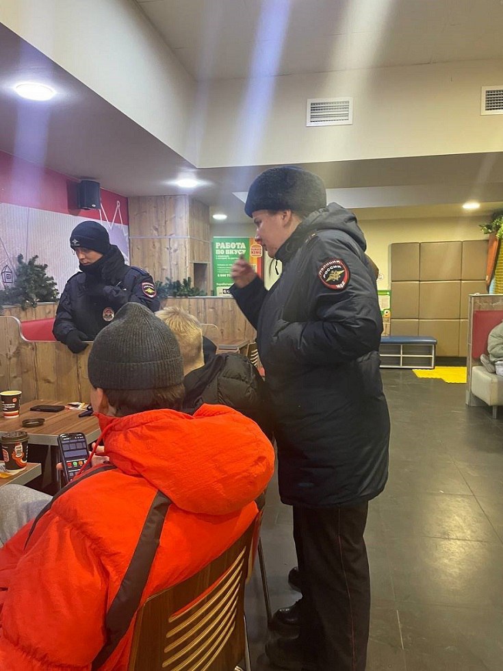 В Вологде полицейские провели профилактический рейд В Вологде полицейские провели профилактический рейд