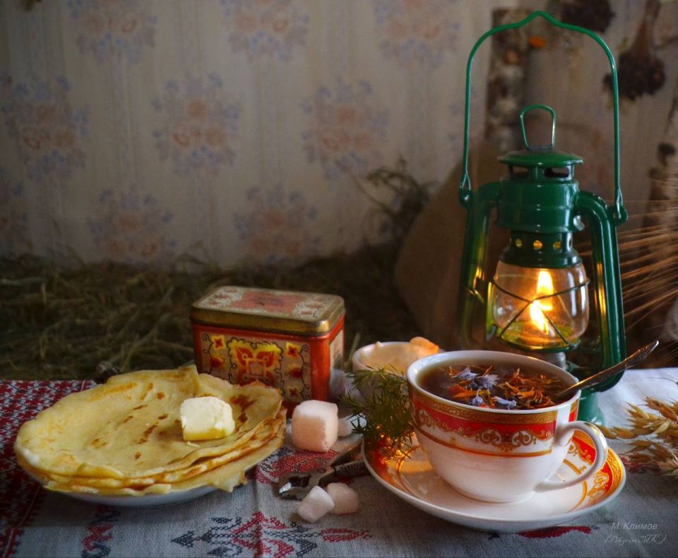 Днём по области -8° -13°, небольшой, местами умеренный снег