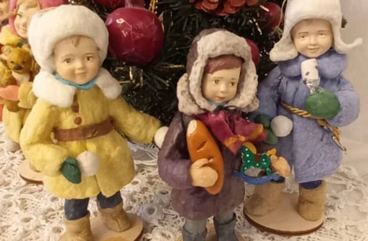 В преддверии Нового года в здании Вологодской областной универсальной научной библиотеки начнет свою работу выставка елочных игрушек из ваты В преддверии Нового года в здании Вологодской областной универсальной научной библиотеки начнет свою работу выставка елочных игрушек из ваты