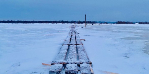 Ледовую переправу через Северную Двину начали подготавливать в Великом Устюге