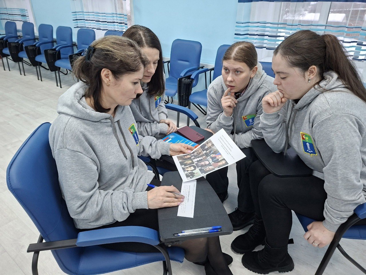 День Конституции в Вологодской области: + мероприятий, объединяющих поколения! День Конституции в Вологодской области: + мероприятий, объединяющих поколения!