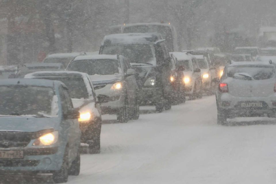 Губернатор Георгий Филимонов обратился к автомобилистам в связи с ухудшением погодных условий