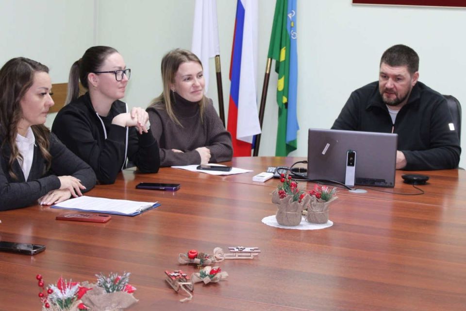 ���������� ���������� ����-���������� ������ ��������� ����� �����