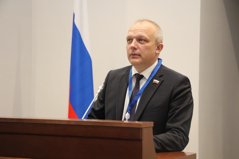 Роман Заварин: «Система образования в России должна трансформироваться с акцентом на развитие компетенций и поддержку ребёнка» Роман Заварин: «Система образования в России должна трансформироваться с акцентом на развитие компетенций и поддержку ребёнка»