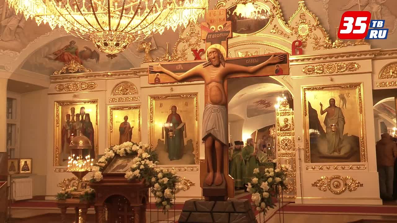 В Вологду привезли точную полноразмерную копию Чудотворного Годеновского Креста