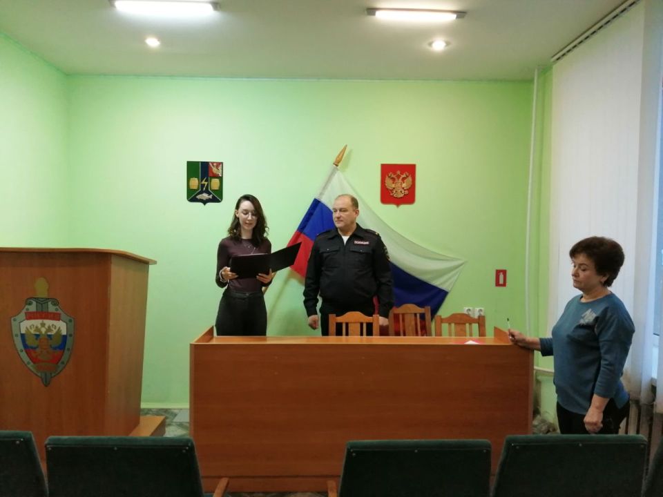 В Кадуе сотрудники полиции провели торжественную церемонию принятия Присяги