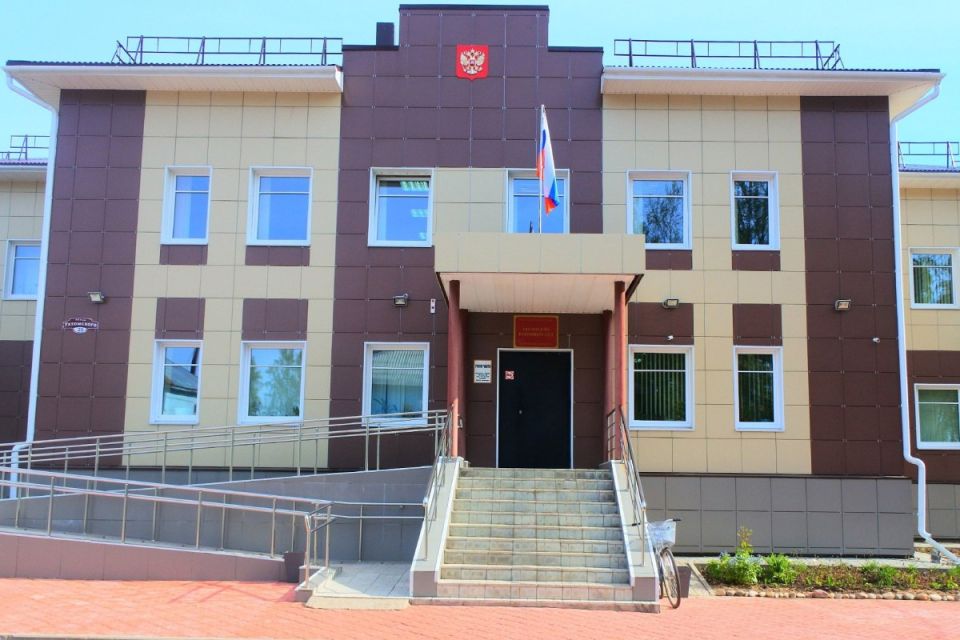 В Бабаеве экс-сотрудник ГИБДД и его сообщники осуждены за инсценировку ДТП