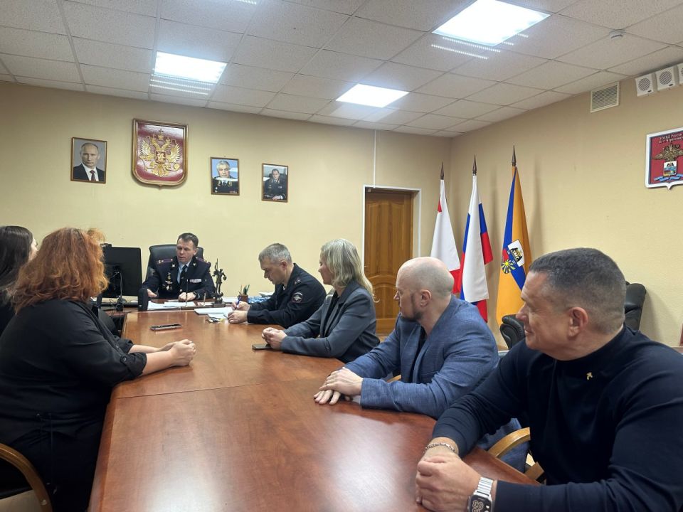 ��������� ����� ������ ������������� ������ ��� ���� ������ �����������