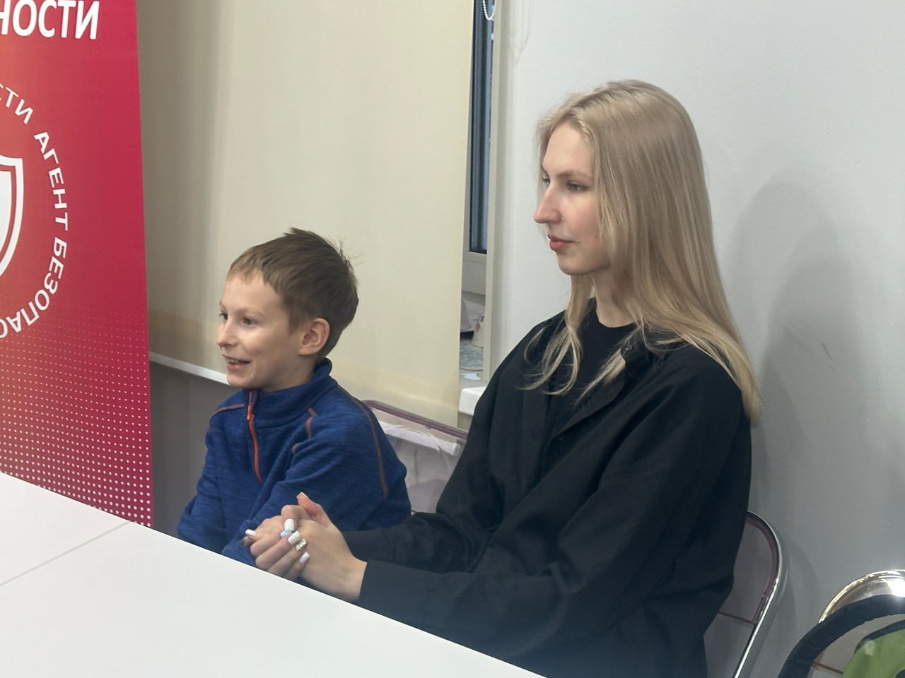 В канун новогодних праздников дети бывших сотрудников ОВД побывали в музее криминалистики УМВД России «Череповец» В канун новогодних праздников дети бывших сотрудников ОВД побывали в музее криминалистики УМВД России «Череповец»