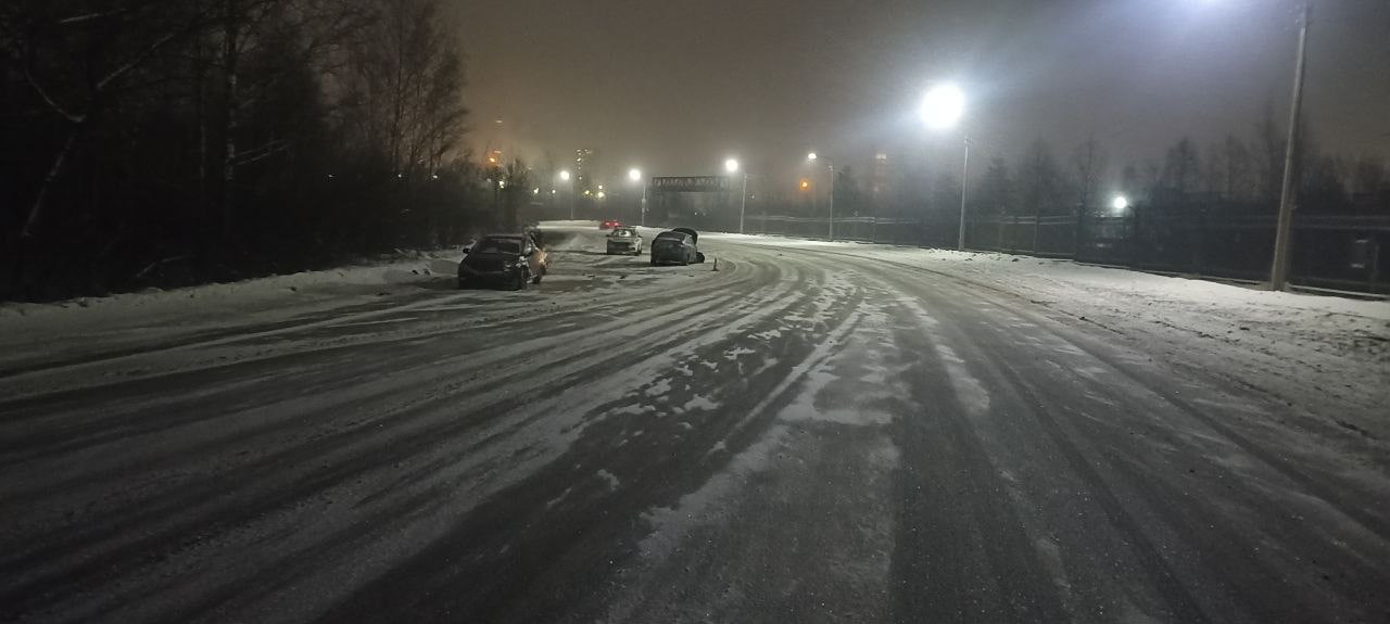 22-летняя девушка пострадала при столкновении «легковушек» в Череповце 22-летняя девушка пострадала при столкновении «легковушек» в Череповце