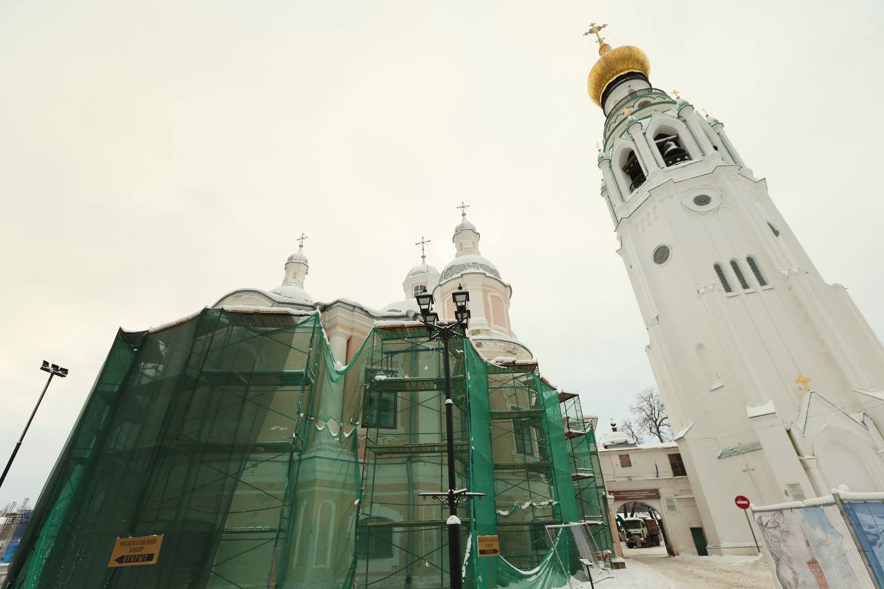 Вологодская область активно восстанавливает храмы и монастыри Вологодская область активно восстанавливает храмы и монастыри
