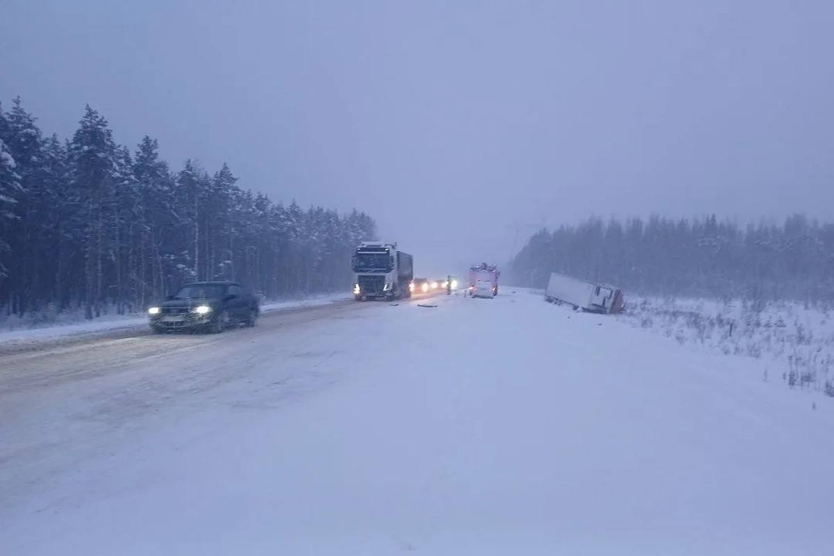 Стали известны подробности аварии с двумя погибшими под Череповцом Стали известны подробности аварии с двумя погибшими под Череповцом