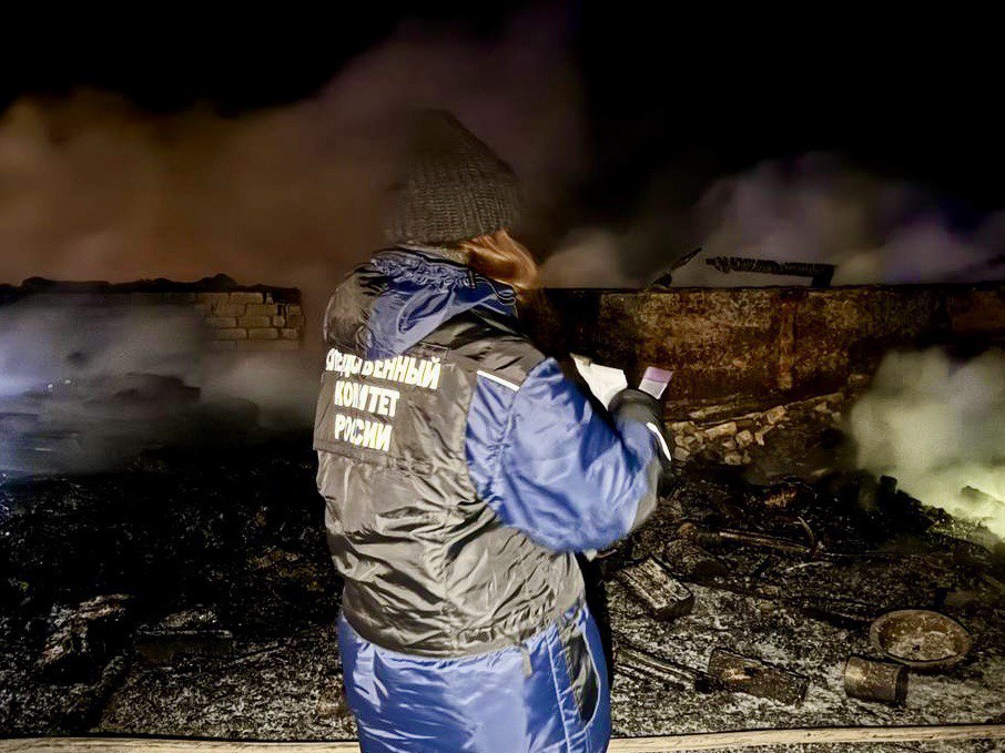 В Вологодском округе устанавливаются обстоятельства гибели мужчины при пожаре