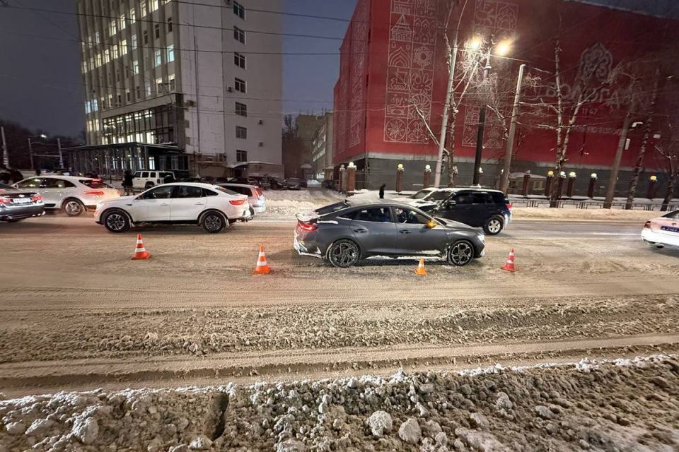 � ������ ������� �������� �������� ���� 8-������� �������