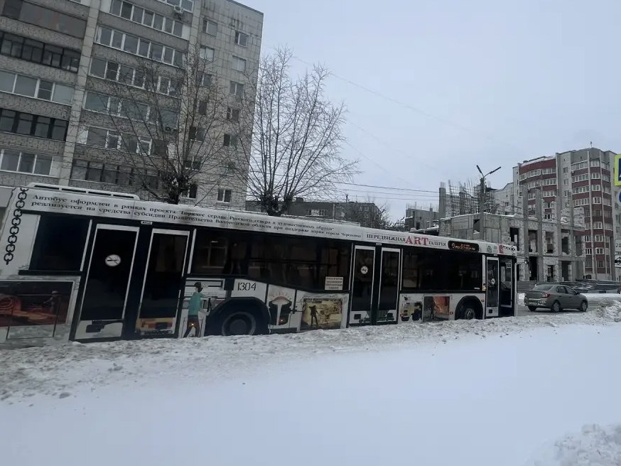 В Череповце в ДТП пострадала женщина