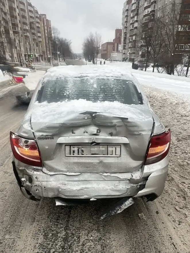 В Череповце в ДТП пострадала женщина В Череповце в ДТП пострадала женщина