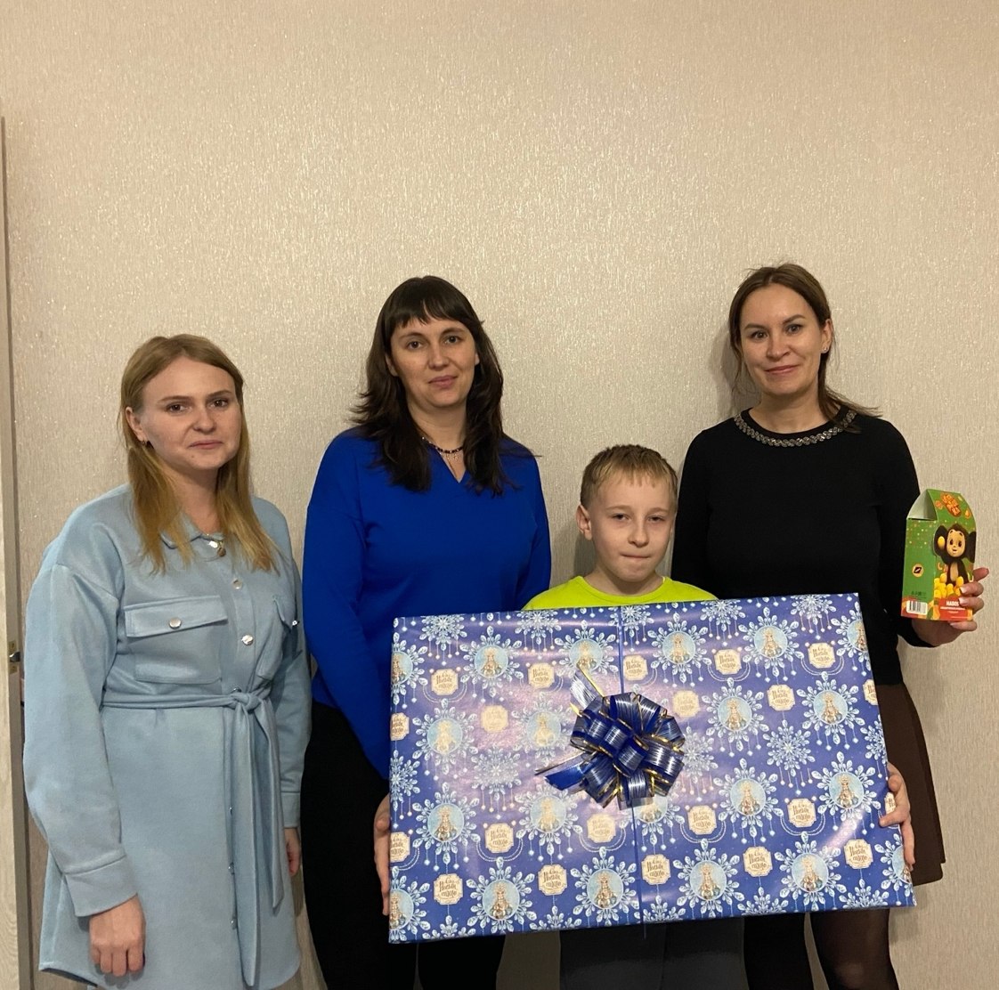 Праздники проходят, а тепло в сердце остается Праздники проходят, а тепло в сердце остается