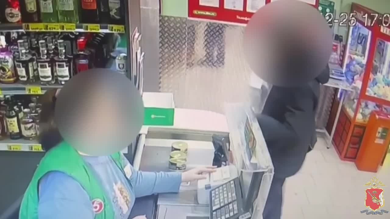 В Вологде полицейские задержали подозреваемого в хищении средств с банковской карты