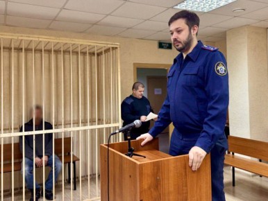 На Вологодчине завершено расследование уголовного дела о незаконном лишении свободы и истязании пенсионерки