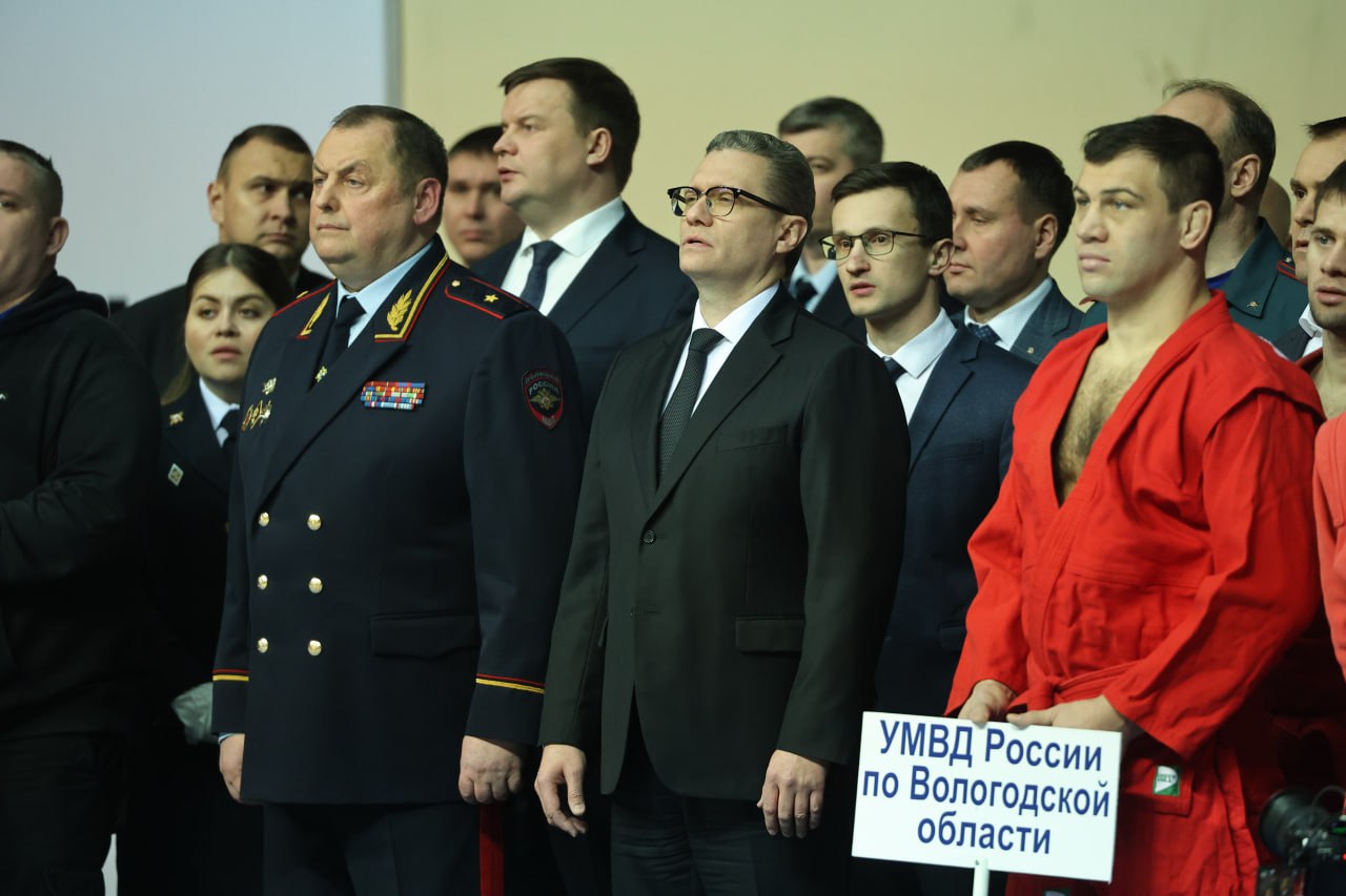 Чемпионат МВД России по боевому самбо и самозащите стартовал в Вологде Чемпионат МВД России по боевому самбо и самозащите стартовал в Вологде