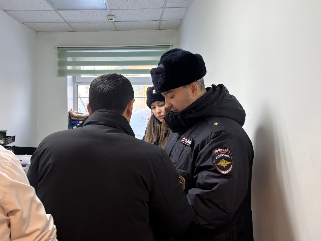 В Череповце полицейские провели рейд по противодействию незаконной миграции В Череповце полицейские провели рейд по противодействию незаконной миграции