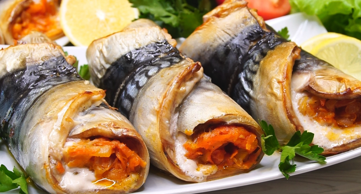Запеченные рулетики из маринованной скумбрии: нечто особенное для вашего стола