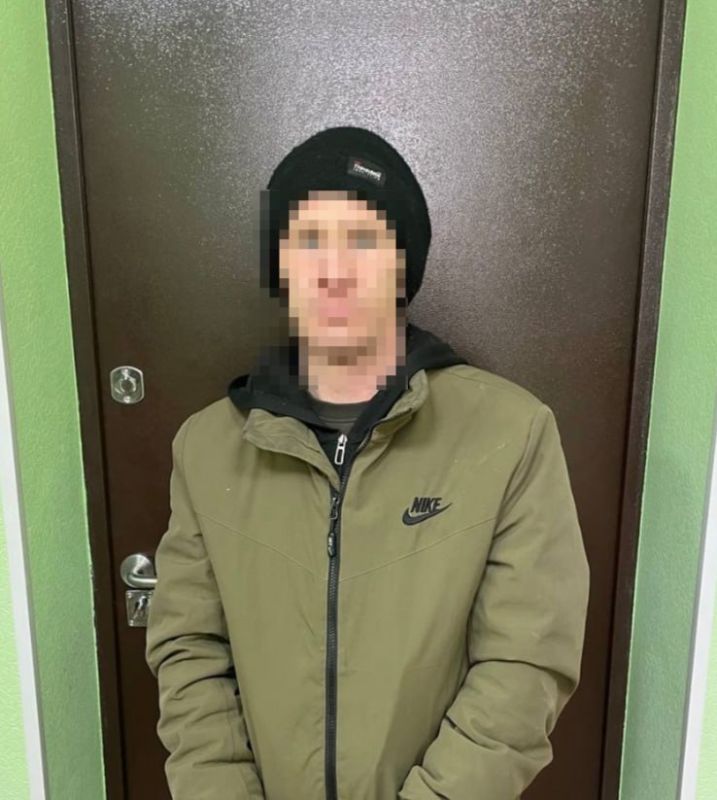 В Череповце оперативники задержали подозреваемого в серии квартирных краж