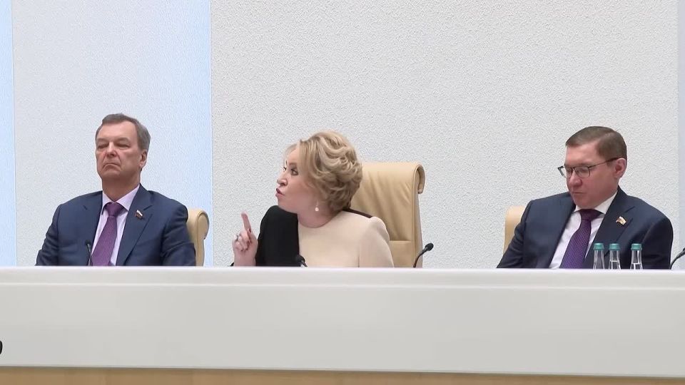 Марат Баширов: Пока все активно обсуждают предстоящую кампанию в Госдуму и ее роль в системе власти, Совфед буднично, но все активнее занимается представлением интересов регионов