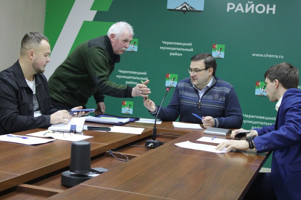 ������ ������������� ������ ���������� � ������� �������� � ��������� �����������, ���������� ������������� � ������������� ����������