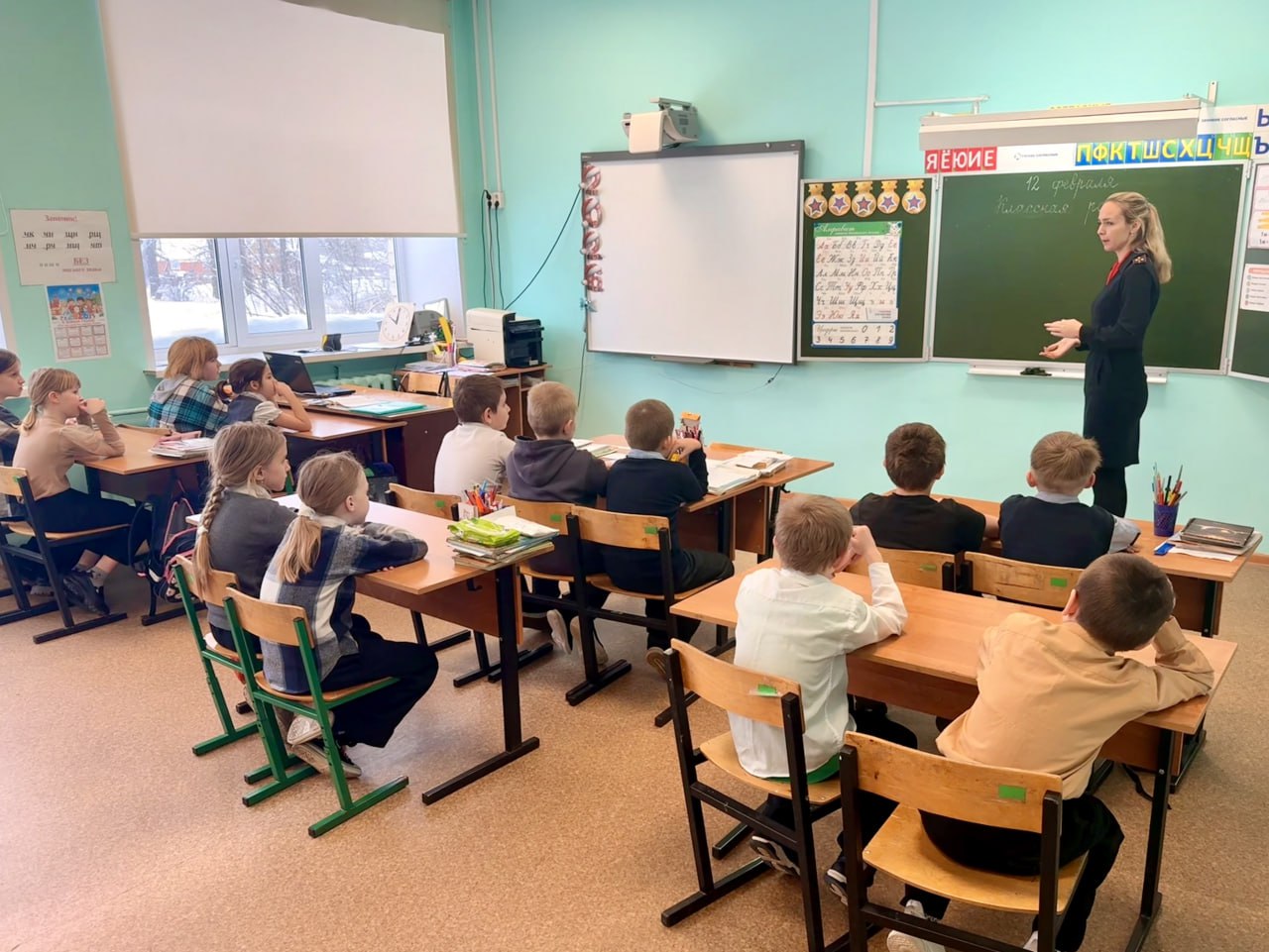 Сотрудники ОМВД России «Никольский» совместно с представителями органов опеки и попечительства, а также КДН и ЗП Никольского муниципального округа посетили Зеленцовскую, Аргуновскую и Теребаевскую школы Сотрудники ОМВД России «Никольский» совместно с представителями органов опеки и попечительства, а также КДН и ЗП Никольского муниципального округа посетили Зеленцовскую, Аргуновскую и Теребаевскую школы