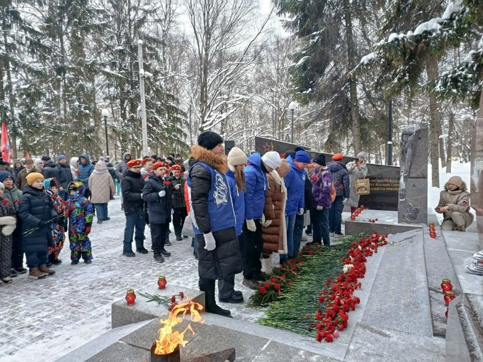 ������ �������� ������ � ����������� ������ ��������� ����� � ��������� ������-������������������