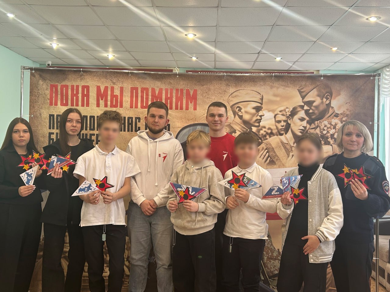 На базе Центра временного содержания для несовершеннолетних правонарушителей УМВД России по Вологодской области состоялось мероприятие в рамках акции «Неделя мужества» На базе Центра временного содержания для несовершеннолетних правонарушителей УМВД России по Вологодской области состоялось мероприятие в рамках акции «Неделя мужества»