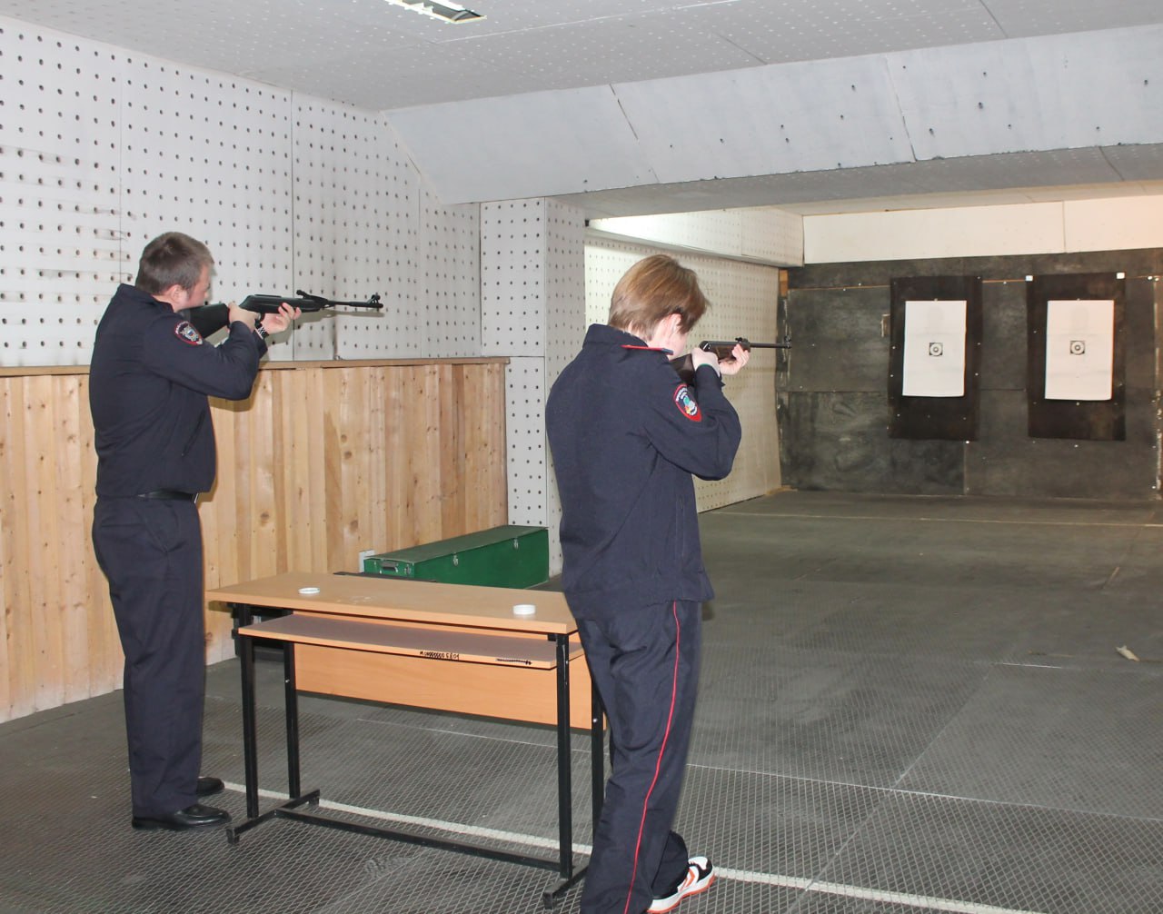 В Бабаево в рамках акции «Неделя мужества» прошли соревнования по стрельбе из пневматической винтовки В Бабаево в рамках акции «Неделя мужества» прошли соревнования по стрельбе из пневматической винтовки