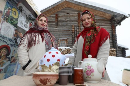 Почти 2000 литров чая и сбитней нальют на Масленицу в Вологде