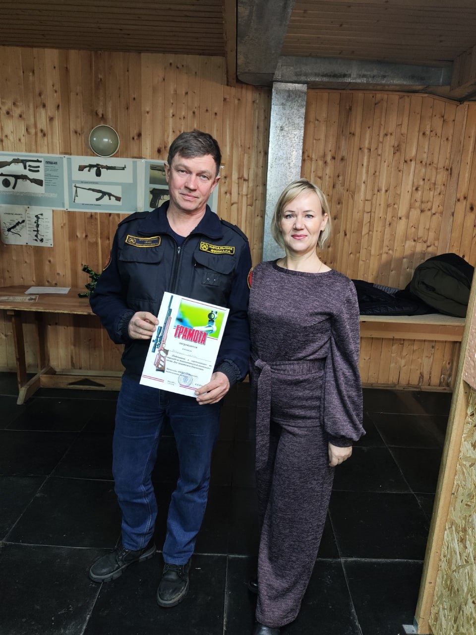 В Тотьме прошли соревнования среди ветеранов ОВД и действующих сотрудников полиции В Тотьме прошли соревнования среди ветеранов ОВД и действующих сотрудников полиции