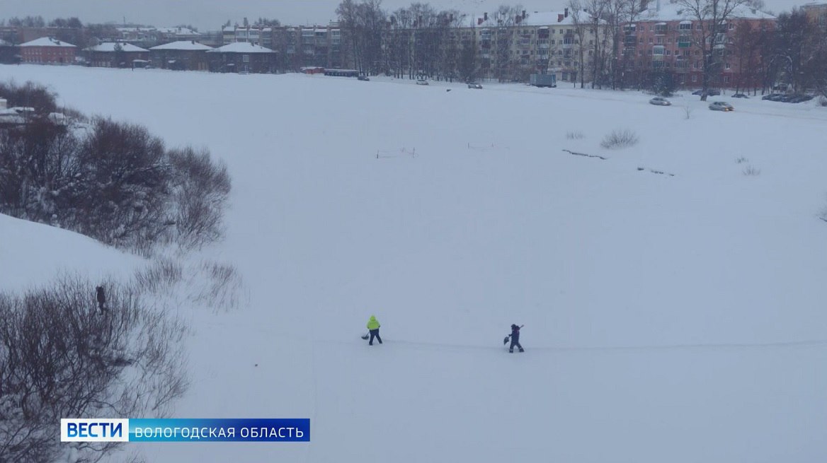 Мощный южный циклон обрушился на Вологодскую область