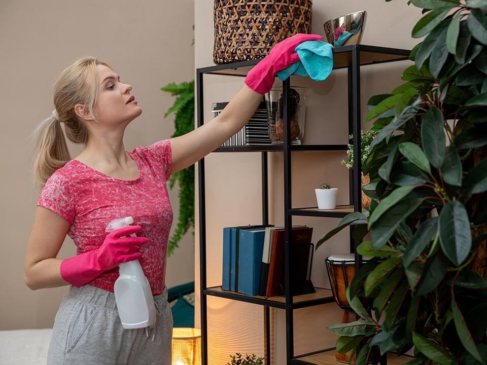 После уборки: как избежать разводов на поверхностях